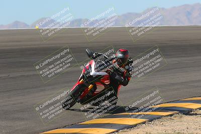 media/Nov-06-2023-Moto Forza (Mon) [[ce023d0744]]/3-Intermediate Group/Session 2 (Bowl)/